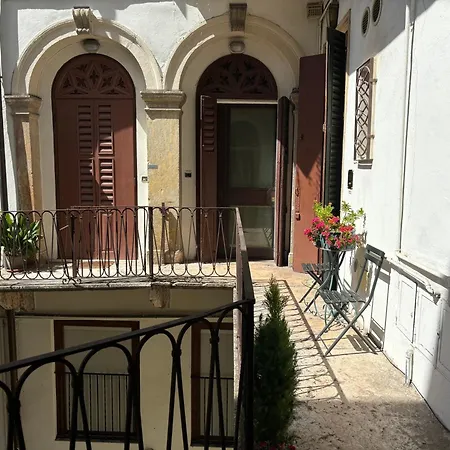 Veronajourneys Emilei Apartment Exterior photo