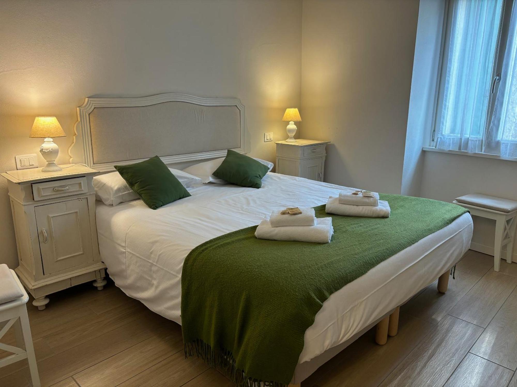 Veronajourneys Emilei Apartment