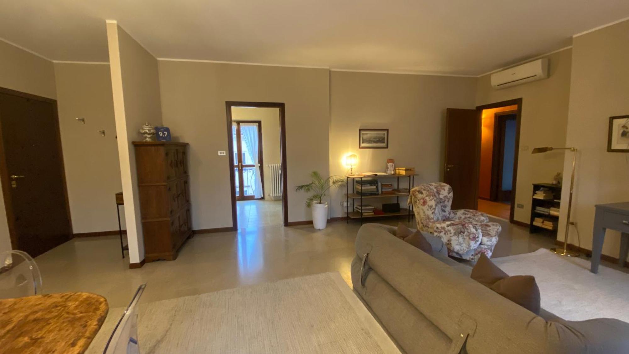 Apartment Veronajourneys Emilei Verona